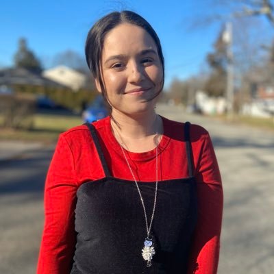 Ya'll some real ones!- @jacobwhitesides You have a beautiful voice!- @avalonyoung I'm dyfferent