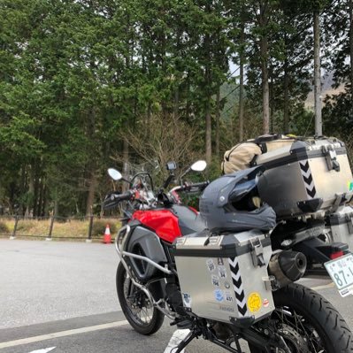 毎週ツーリングしておきたい。バイクだとどこまでもいけると思っている。バイクとアウトドアはセットメニュー。