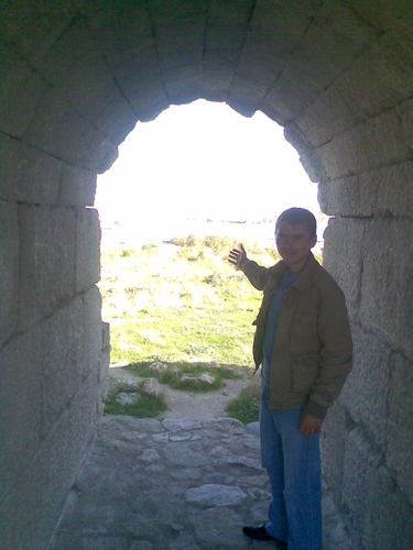 ff_Stanislav's profile picture. Распиливаю спаммеров надвое циркулярной пилой под ритмы поп-музыки Северной Кореи.