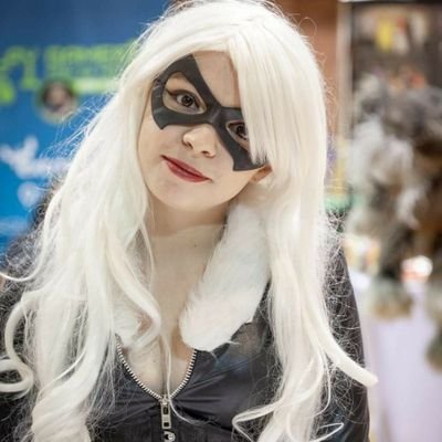 briezerkersmash's profile picture. cosplayer, tabletop gamer, all-around nerd.