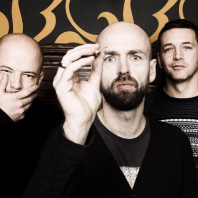 tHofvanCommerc1's profile picture. Tribute account van de beste band everrrrr