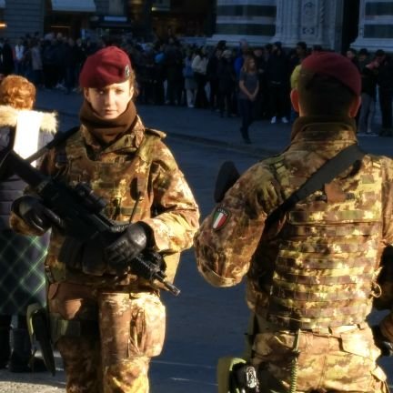 3iSaDTyPzqWlTVR's profile picture. 真实