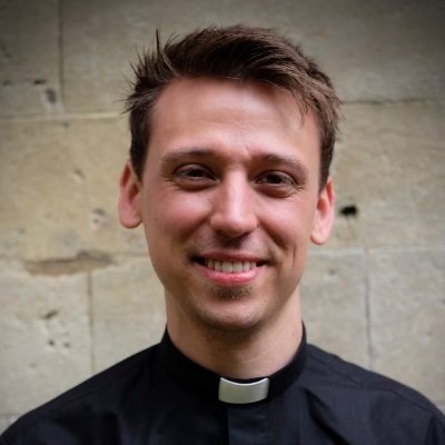 Priest, Director of Formation and Tutor in Theology at @PadarnSant