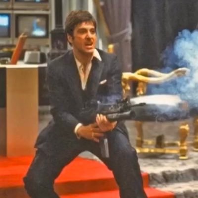 ian_slice's profile picture. Get that man his chains!!