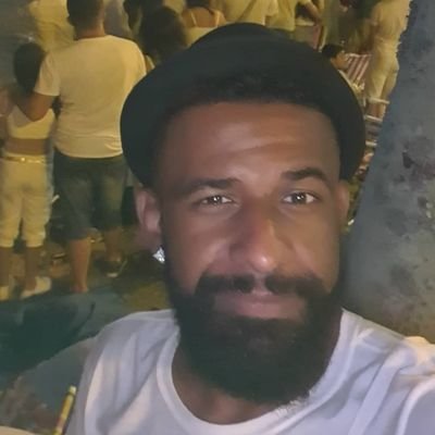 Não me siga, pois também estou perdido 🙃
Contact: andre.mendonca88@gmail.com 👻:Decko88 📷: deckomendonca