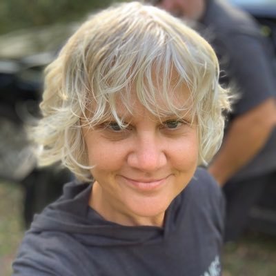 becker5's profile picture. writer. professor. bad guitar player. director of the good thunder reading series https://t.co/fJ2AnD4Uxz