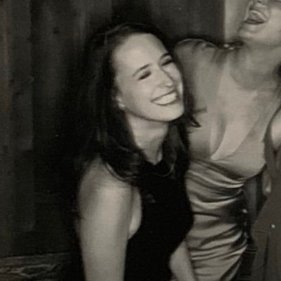 MegSaricks's profile picture. Trying to play pretend for a living and having lots of laughs and snacks in the meantime... emphasize on the laughing and snacking...