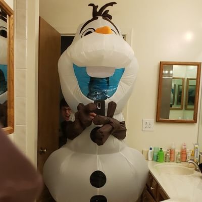 happygilman's profile picture. me