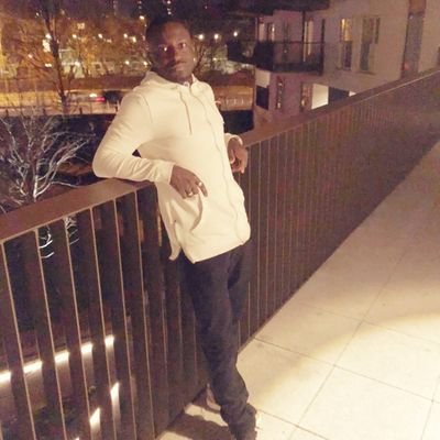 hazedon8's profile picture. Calmly