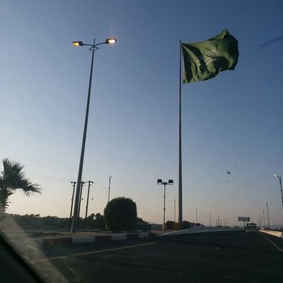 سبحان الله وبحمده عدد خلقه ورضا نفسه وزنة عرشه ومداد كلماته