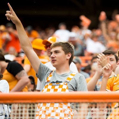 ezrajh_35's profile picture. UTK 🍊🦢