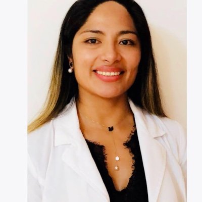 Amante de una buena conversación, el aroma del café, la adrenalina del ejercicio, curiosa del ser humano y emprendedora de ideas.