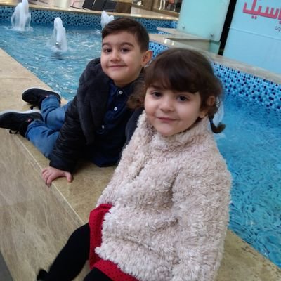 sarhad_H's profile picture. Architect