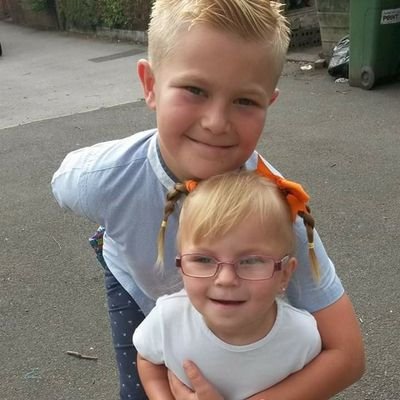 keeble_andy's profile picture. I'm 35 from Leeds, i have transport interests and love my kids Logan and Brooke and foster daughter Cleo to bits