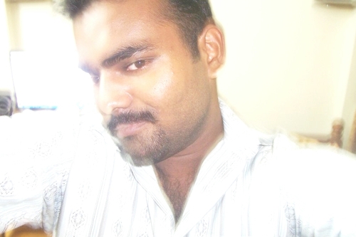 i_vivek_rajan's profile picture. Vivek Rajan