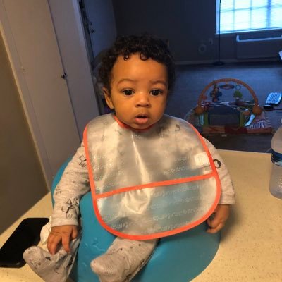 FreeMeLarry's profile picture. dig me up.
