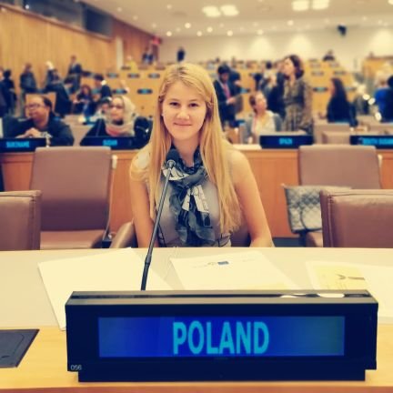 Analyst at @AsserInstitute. Former Youth Delegate of Poland to the @UN. conducting research on security, humanitarian law and military AI technologies