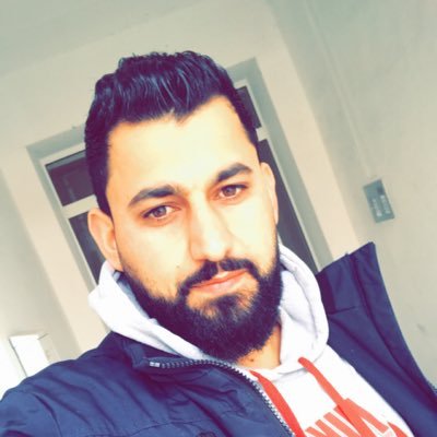 roo7alroo73's profile picture. 