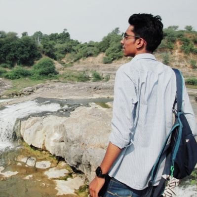 AayushVadher's profile picture. 