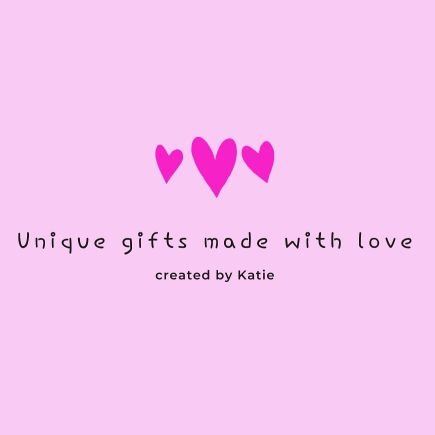 Uniquegiftslove's profile picture. I make personalise gifts. for people that want something a little unique.