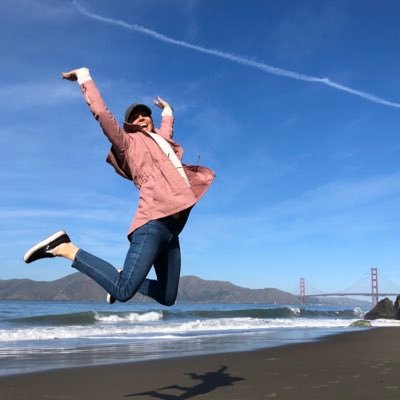 courtkneeruns's profile picture. ELA teacher @HopeTechSchool (Learning Curve High School). Copious coffee ☕️, lotta lit 📚 (sometimes social studies), & cross country coach🏃🏼‍♀️! #GoAthletics