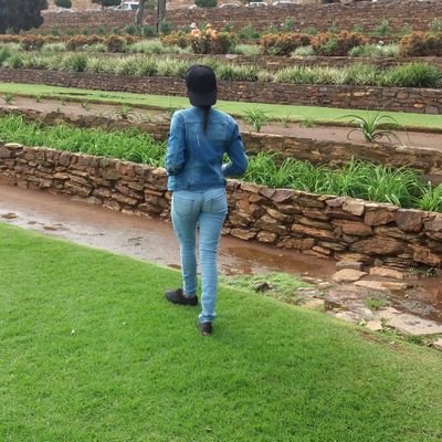 CarolineNkaki's profile picture. i serve a living God
(💑💍InnocentTshepo ❤)