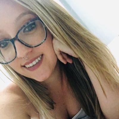 jessmor_'s profile picture. Tem tanto querer, mas há de entender. Tem tempo pra tudo, menina ! 🌻