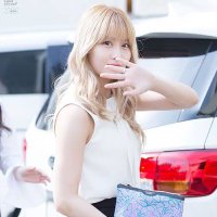 vale^^~ (@val96221413) 's Twitter Profile