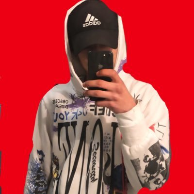 Synergyx233's profile picture. Who am i?