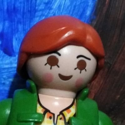 Aquí los Playmobil cobran vida y nos invitan a jugar. A mi hijo y a mi nos encanta hacer familias, imaginar escenas de su vida... Si te gusta el plan, quédate.