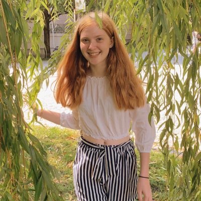 molly_corl's profile picture. 