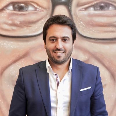 Emprendedor apasionado / Fundador y CEO de @Rua_asistencia, @servicios_ya, @servicecity_uk, https://t.co/miGNKSECxX , https://t.co/0lRnrIhAe7 / Lector incansable / Maestro Jedi