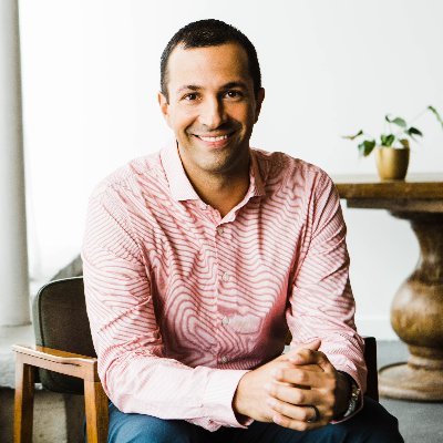 ty_kilgore's profile picture. Digital Marketer who loves understanding why and how! I tweet about sports, SEO, and digital marketing. Always striving to improve.