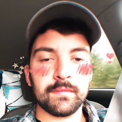 liamouellette's profile picture. Content Strategist. Founder of @BelleroseDigital