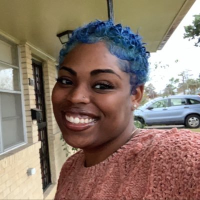 I think I'm a natural-born leader. I know how to bow down to authority if it's authority that I respect.-Tupac Shakur Follow me on IG @ Naturally.Reggi