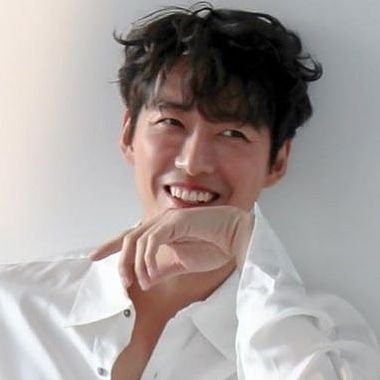 韓国大好き😍💓💓
남궁민 ナムグンミンsiiを応援しています。無言フォロー失礼します。🙏