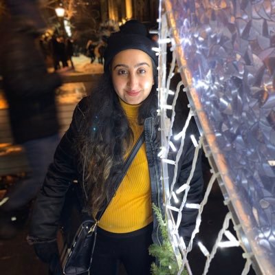 yo_itsnat247xo's profile picture. 24 | Montreal | One day she’ll bury the memories she made with you.