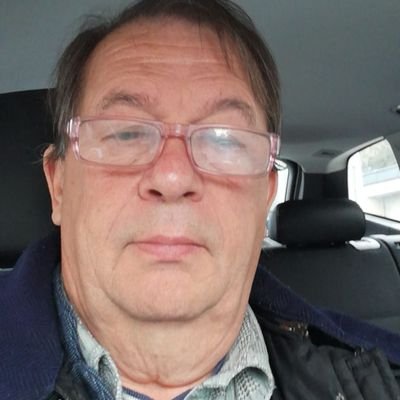 melay70131620's profile picture. make it easy