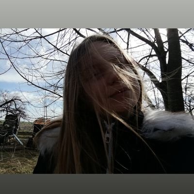 Martina11249394's profile picture. 🎉