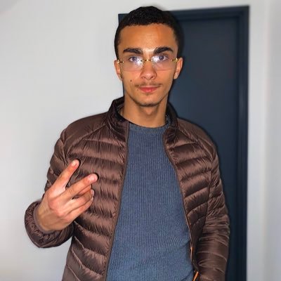 rachid71682844's profile picture. 19 ans