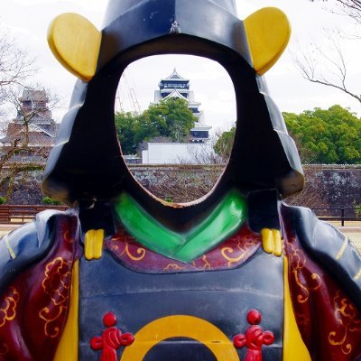 鋼鉄で前向きな音楽をよく聞くけれど叩けない永遠の中級ドラマー。低解像度老眼モデラー。ちょっと前はカープ県の端っこ海の近くで仕事してましたが最近くまモン県に引っ越し。歴史小説を愛読。球は投げて打つのが好きです。