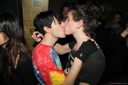 Bedconfessions's profile picture. 