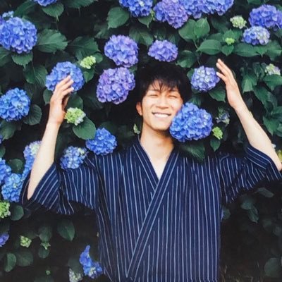 w_e_s_t_tk71's profile picture. 紫濃いめの虹色ジャス民🌈💜