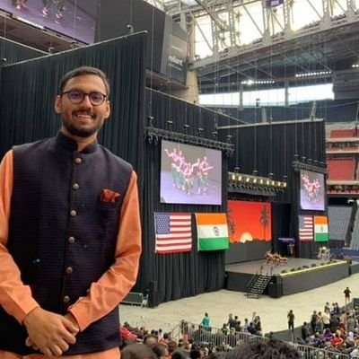 vsvanditshah's profile picture. 