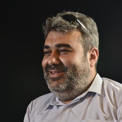 “Bizim istediğimiz bir nesil var:Allah’ın Sevgilisi’nin beklediği bir nesil.Bu nesil,siz olacaksınız!Mükellefsiniz! YA OLUN ,YA ÖLÜN! Necip Fazıl KISAKÜREK