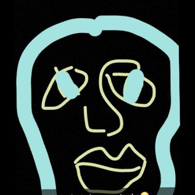 juli1_tchs's profile picture. .