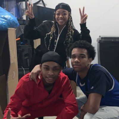 marxmar5's profile picture. goofy ass niggaaaa 🤓🃏🤪