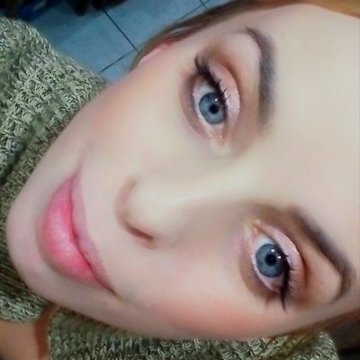 szemilek12's profile picture. Zawsze uśmiechnięta :)