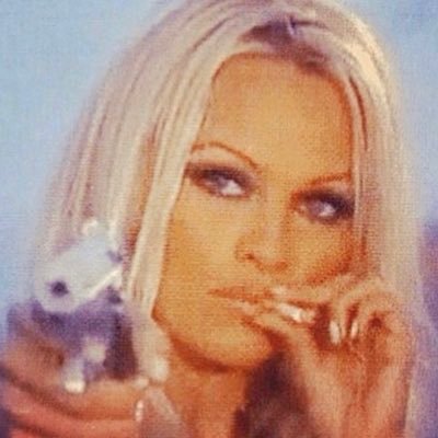 ladylazaruhs's profile picture. ⊙ ♒︎☽ ♐︎ . 12th house ♒︎ stellium ✨titty-loving alien✨. 18+. she/her. retired FSSW. whore advocate.