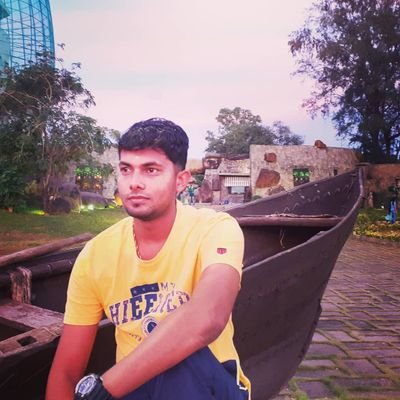 Praveen77162747's profile picture. 